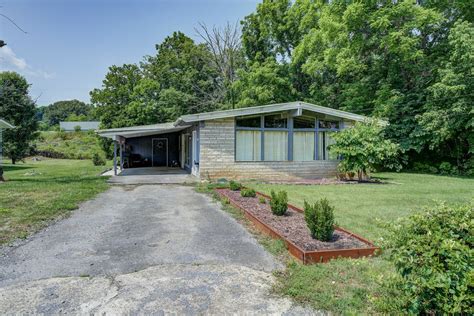 355 oak grove rd gray tn 37615  View detailed information about property 22 Hiddenbrook Ln, Gray, TN 37615 including listing